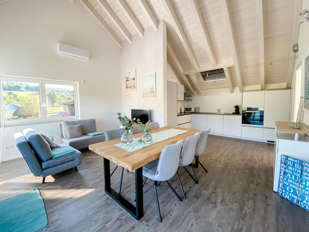 Wunderschöne helle Wohnung mit großer Dachterrasse Gottmadingen Exterior foto